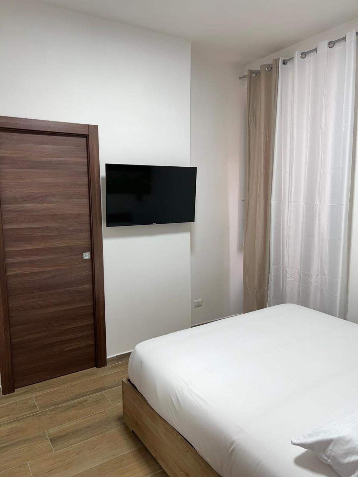 Laura Luxury Apartment In The Center Rome Exterior photo